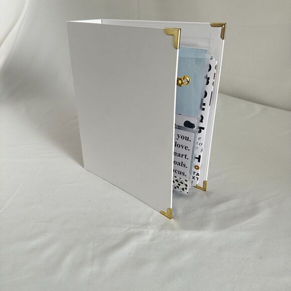 Theresa Collins Premade Scrapbook - White - Generic Theme - 3 Ring Style - Picture 2 of 10